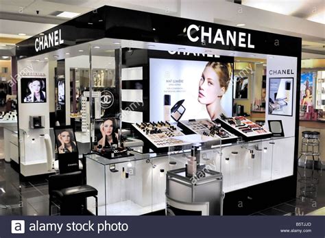 chanel makeup counter uniform